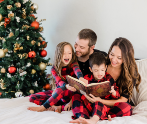 Family talking about the four themes of Advent